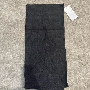 NWT Lululemon Vinyasa Scarf